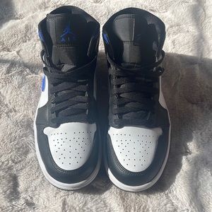 Air Jordan 1 Mid ‘Racer Blue’